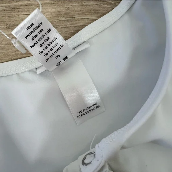 NEW Andie White The Malibu One Piece - Picture 15 of 16